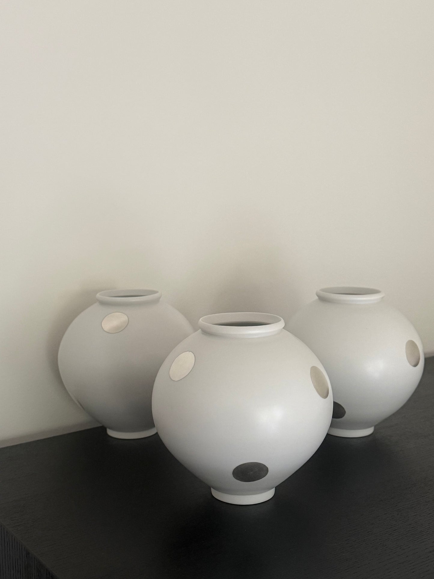 은칠 달항아리(Black Friday sale apply)