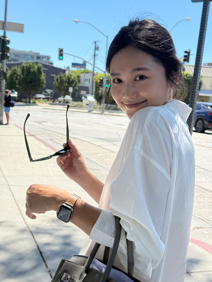 핀턱 버튼 블라우스 (Off White)