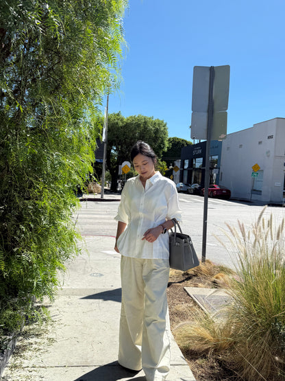 핀턱 버튼 블라우스 (Off White)