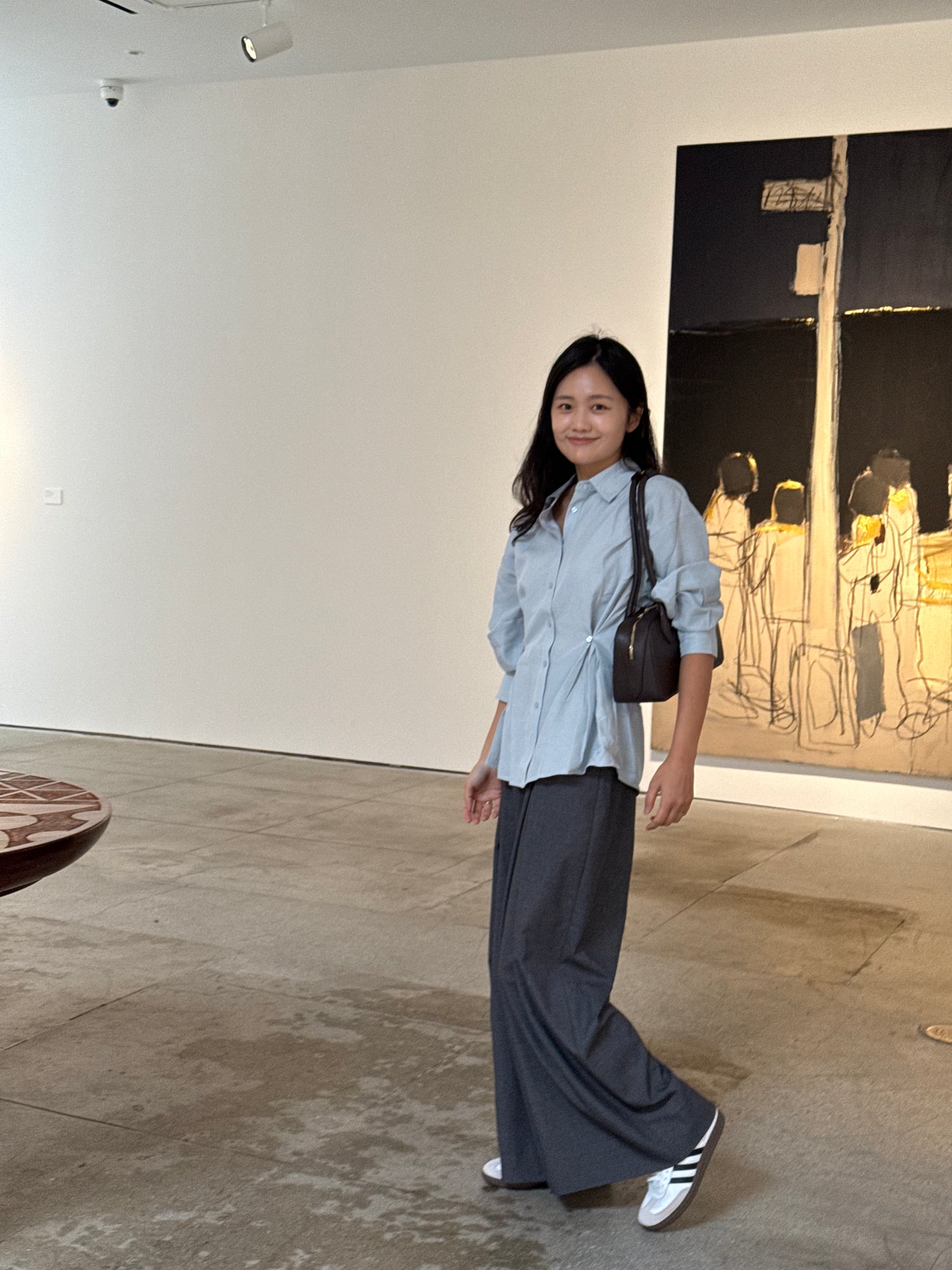 핀턱 버튼 블라우스 (Dusty Blue)