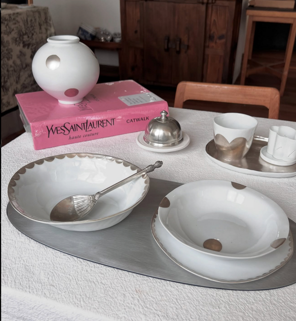 은칠 달항아리(Black Friday sale apply) alternate view