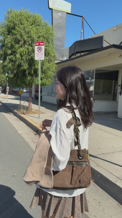 핀턱 버튼 블라우스 (Off White)